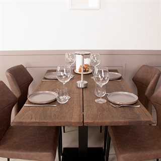 Café-/barbord i massiv eg 120×80 cm (model: Curve)