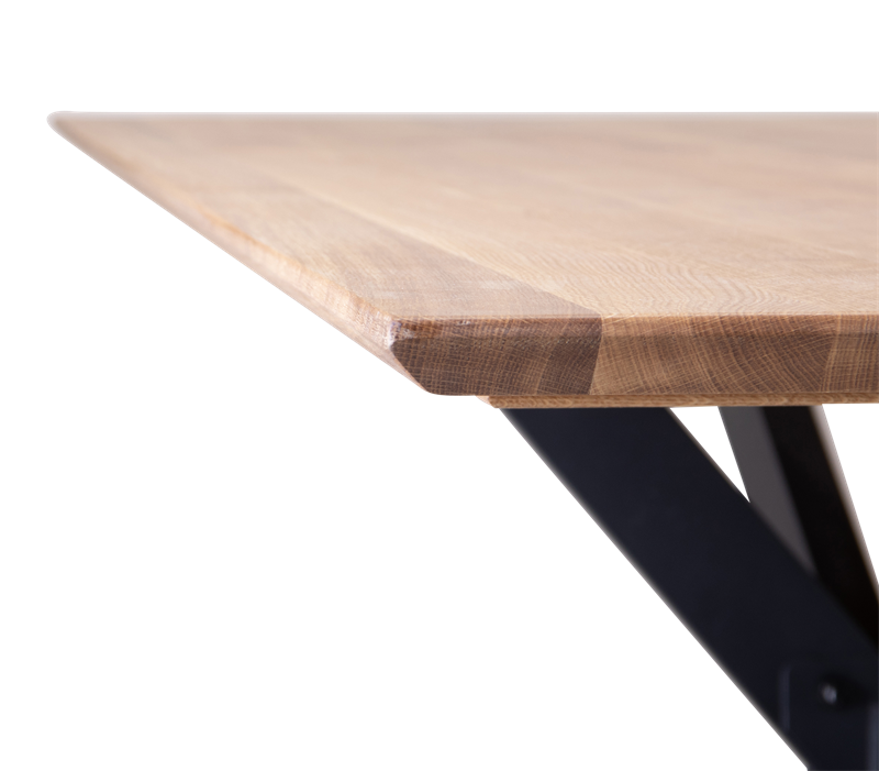 Plankebord i massiv eg 240x95 cm, valgfri farve (Model: Vidar)